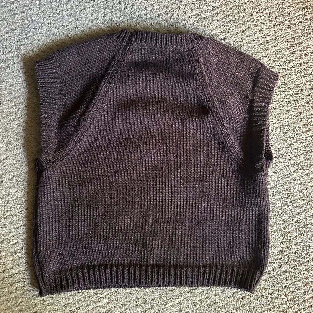 Zara Women's Dark Brown Sweater Vest - Picture 4 of 4